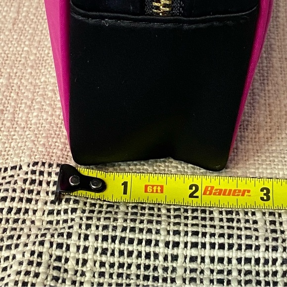 PRADA / Candy Pink & Black Cosmetic Bag - Picture 9 of 13